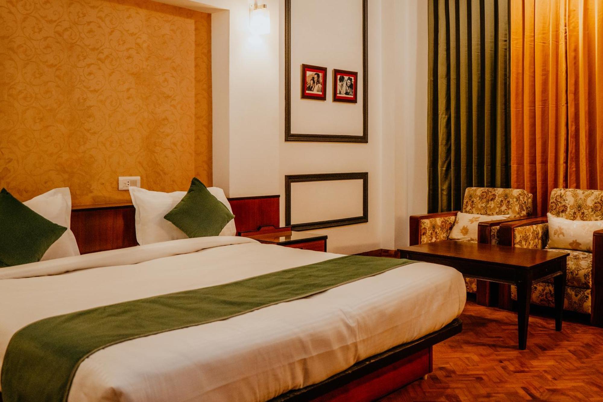 Tashi Palace Hotel Gangtok Exterior photo