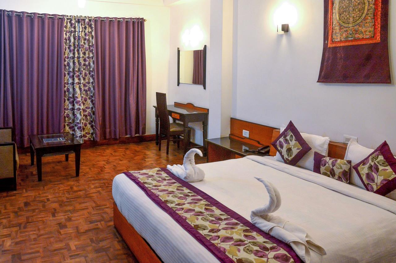 Tashi Palace Hotel Gangtok Exterior photo